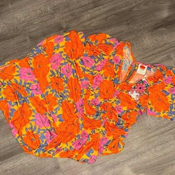 FARM Rio X Anthropologie short sleeve v neck ruched midi dress - Picture 7 of 14